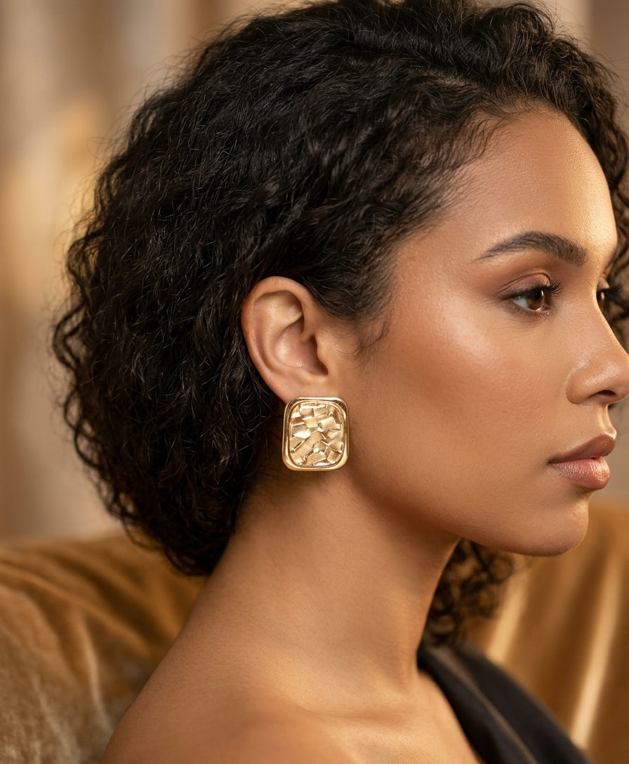 Soleil Studs