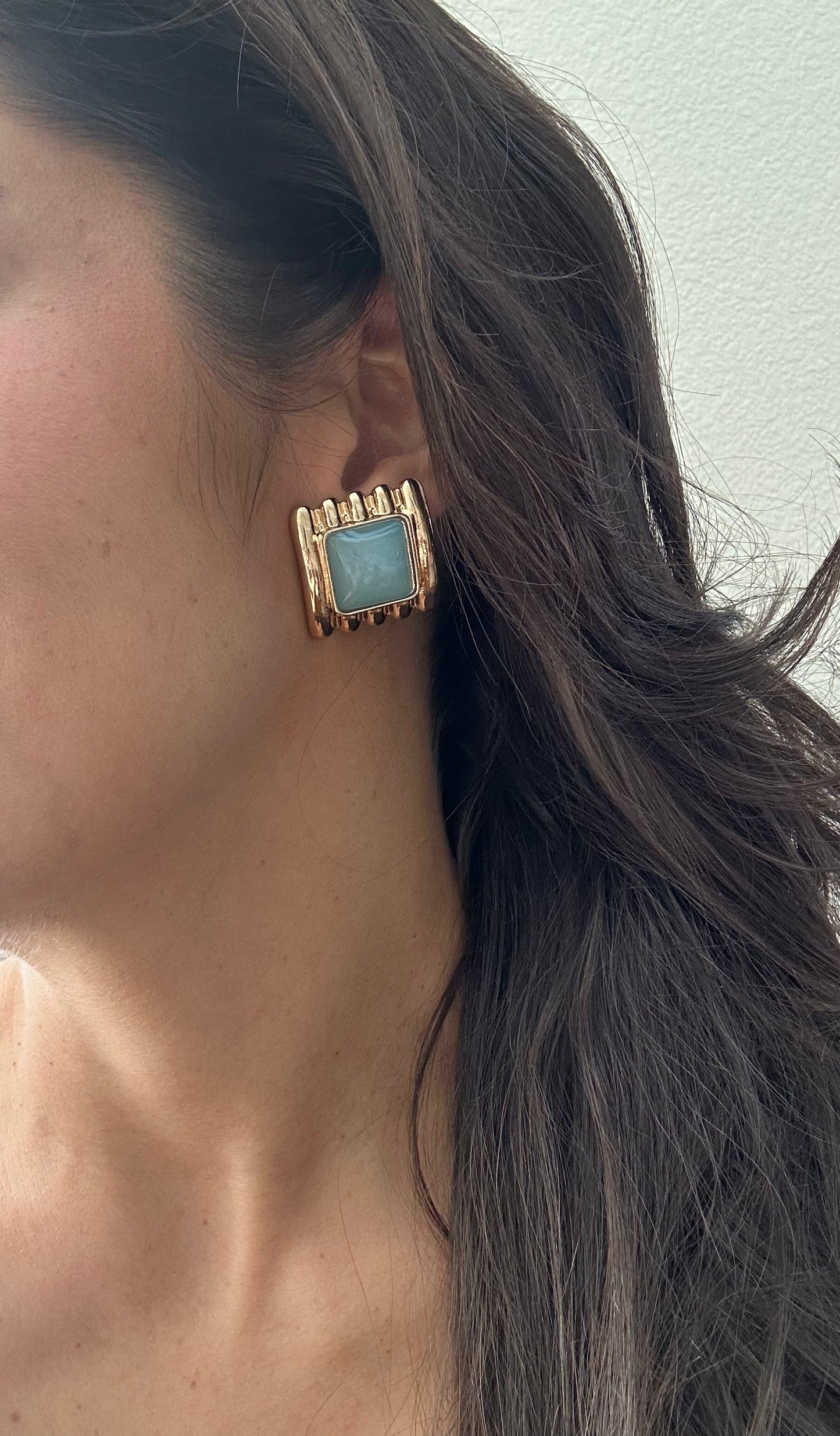 Azure Frame Studs