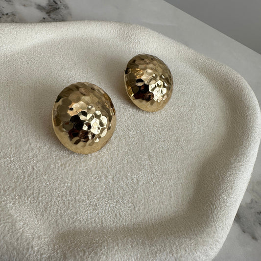 Golden Orbit Studs