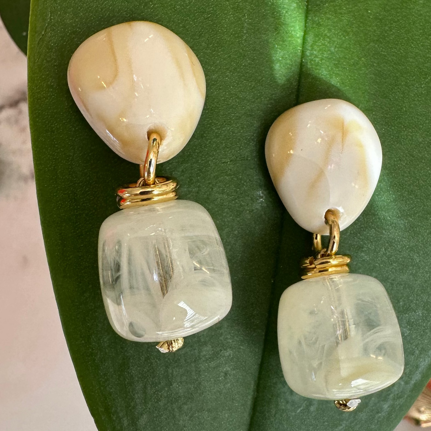 Dessert Song Earrings