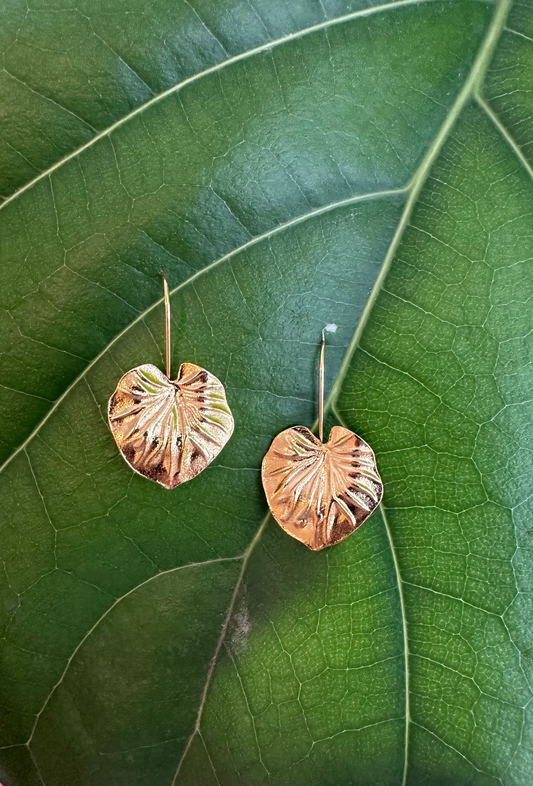 Golden Leaf Threaders